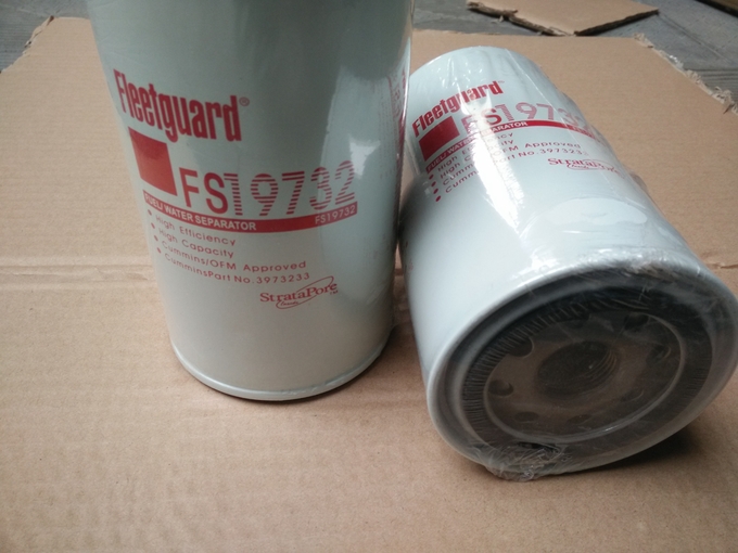 Bảo vệ hạm đội FS19732 Fuel Water Separator Filter Cummins 3973233 0